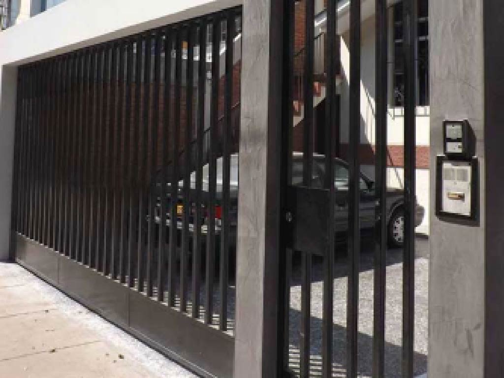 porton seguridad porton metalico resistente